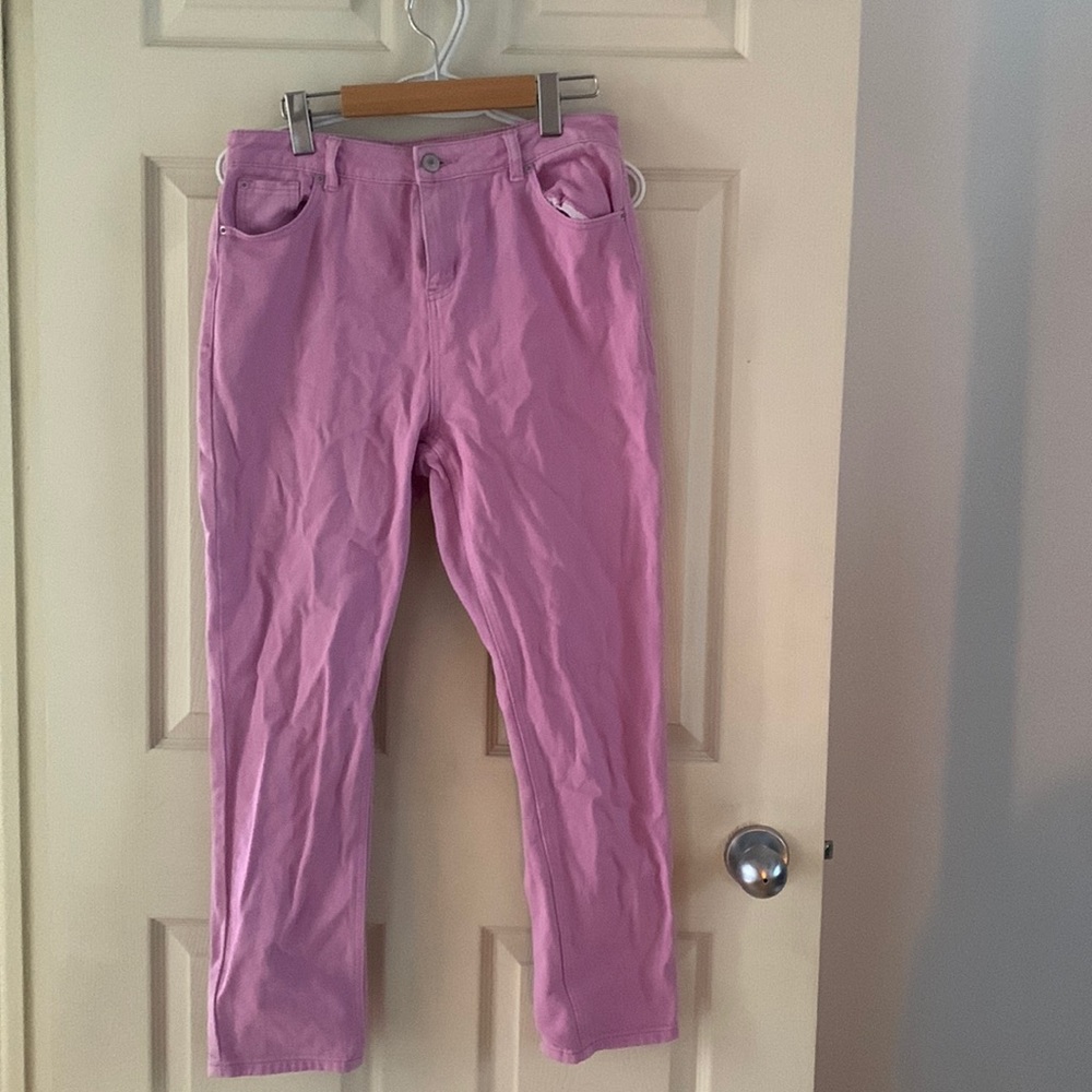 Bubble gum pink jeans